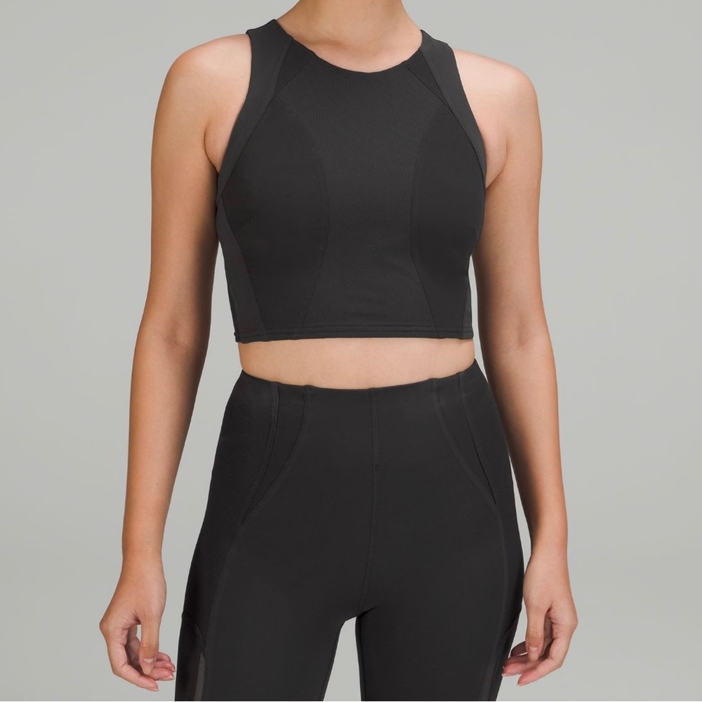 *NWT* Lululemon Mesh Panelled Training Shelf Tank Top